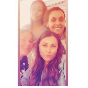 Meet your Posher, Becky